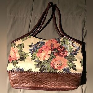 Stone Mountain canvas hand bag